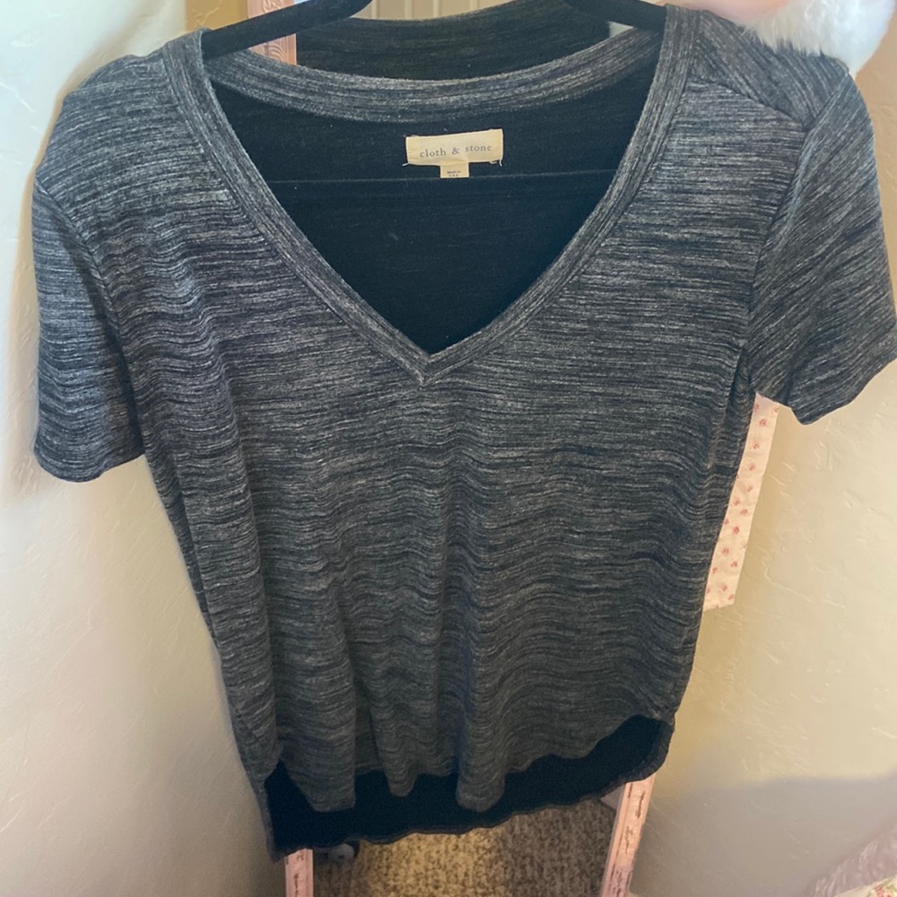 Cloth & Stone V Neck Short Sleeve Tee